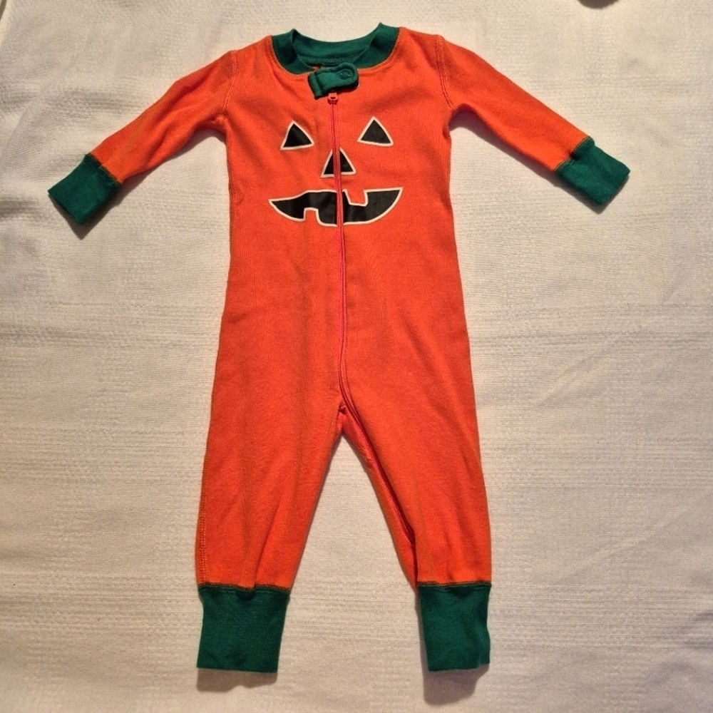 Hanna Andersson size 3-6 months or 60 orange pumpkin footless sleeper, EUC